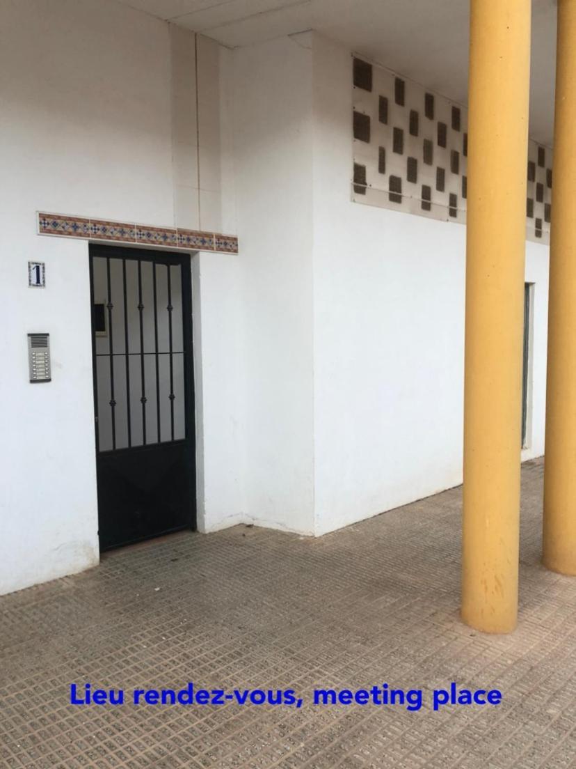 L' Azotea Del Sol Appartement Typique La Puebla Ruang foto